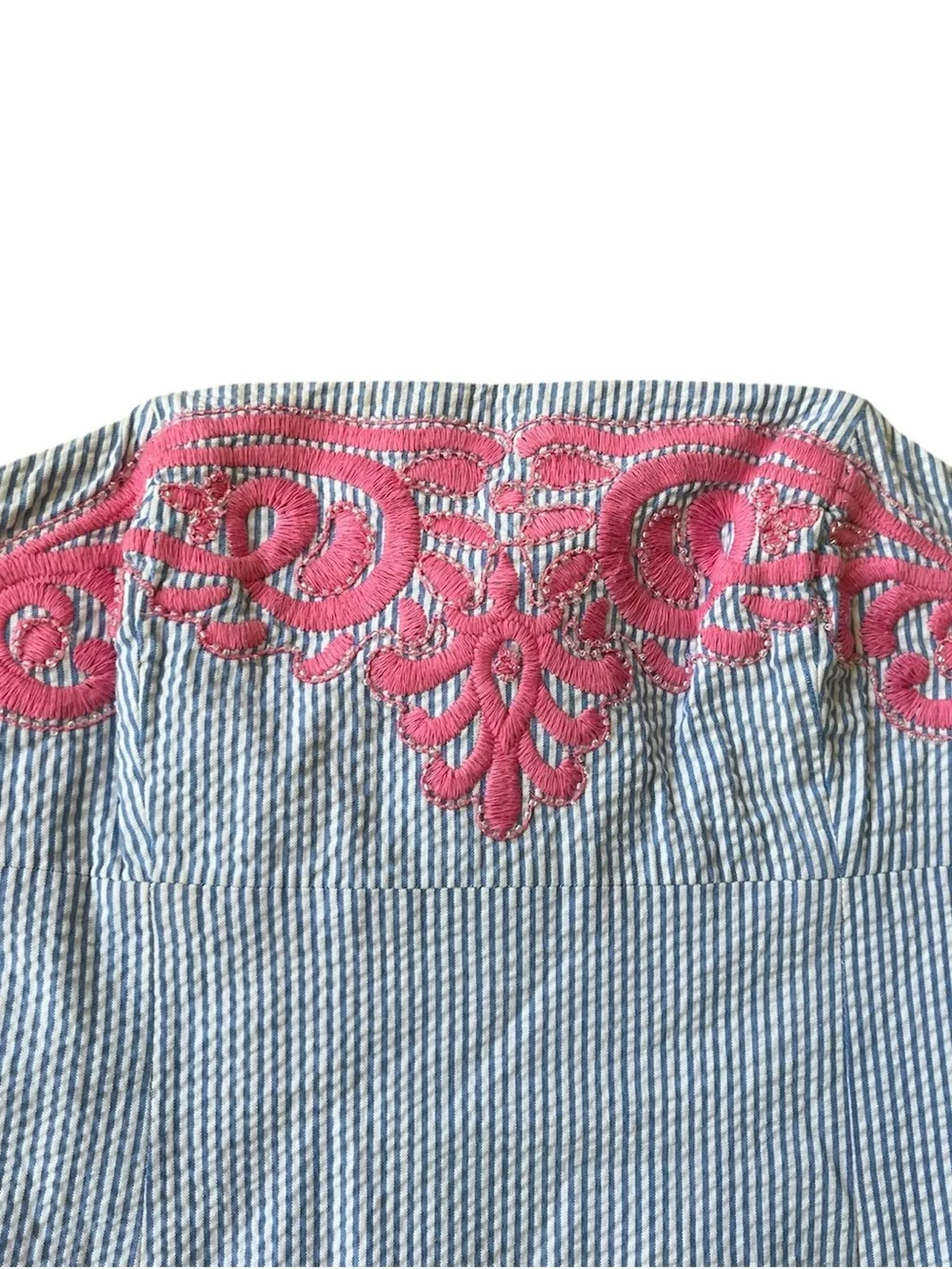 Lilly Pulitzer Strapless Seersucker Dress Pink Embroidery Size 2 Blue White - Picture 2 of 5